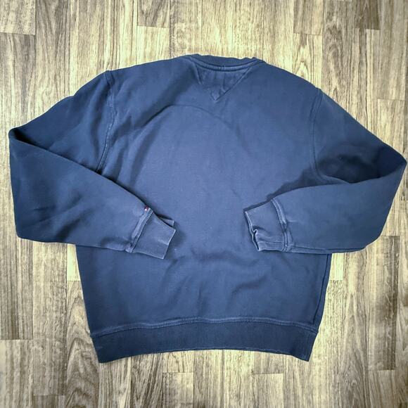 Tommy Hilfiger Navy Blue Crewneck Sweatshirt Men’s Medium Embroidered Logo - Picture 2 of 6